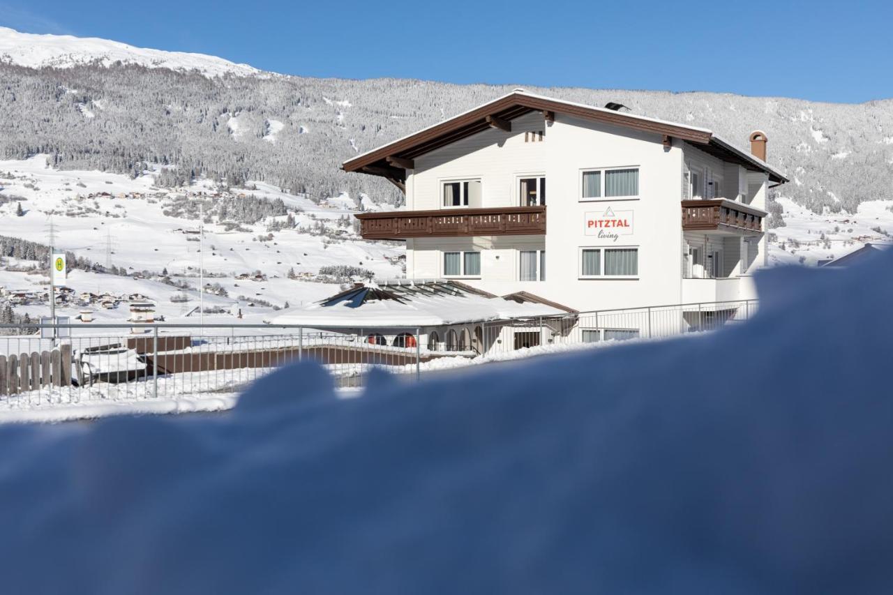 Pitztal Living Aparthotel Jerzens Kültér fotó